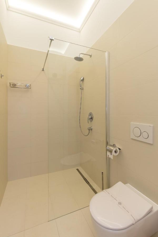 Maniva Old Town Luxury Rooms - Prime Spot By Riva Promenade Split Dış mekan fotoğraf