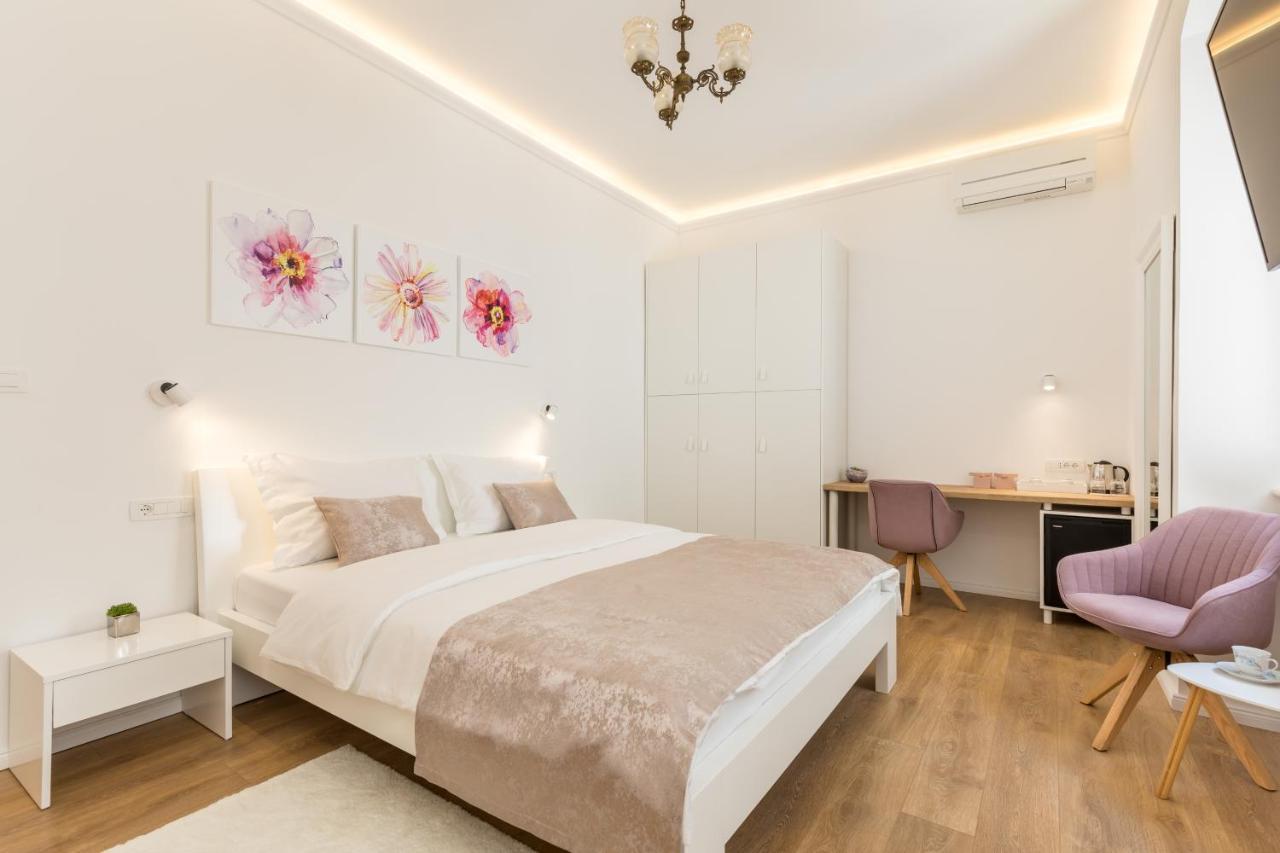 Maniva Old Town Luxury Rooms - Prime Spot By Riva Promenade Split Dış mekan fotoğraf