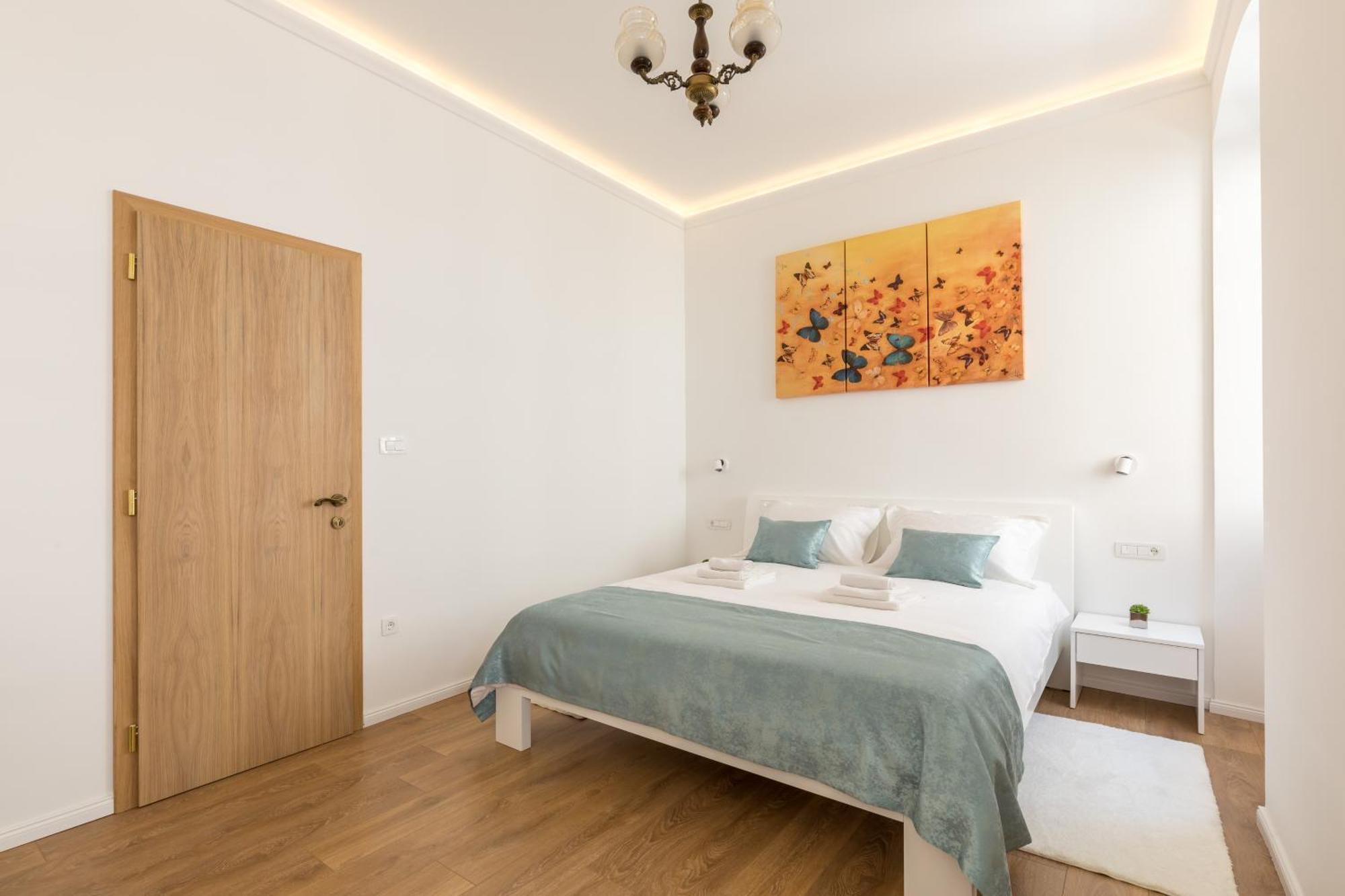 Maniva Old Town Luxury Rooms - Prime Spot By Riva Promenade Split Dış mekan fotoğraf